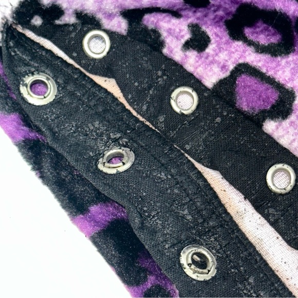 Purple leopard Lip Service velvet pants size 9 vintage Hot Topic lace up flares - Picture 6 of 8